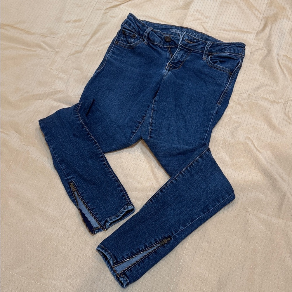 Old Navy Rockstar Jeans Size 2